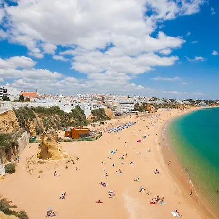 Lovely Sea View Balcony Апартаменты *